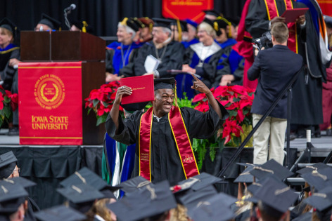 Iowa Master Farmer Production Scholarship